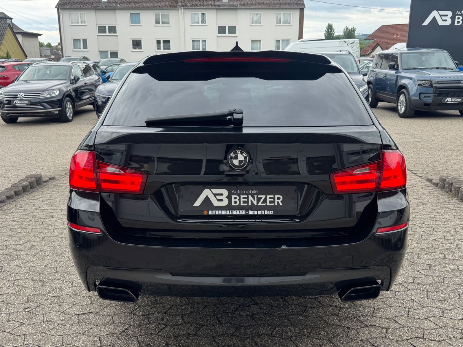 Fahrzeugabbildung BMW 535 d M-Paket/Pano/Leder/R-Cam/ACC/Memory/HUD
