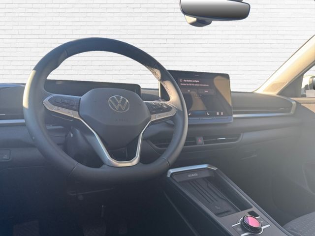 Fahrzeugabbildung Volkswagen T-Roc Life 1.5 l eTSI DSG KLIMA LED ALU