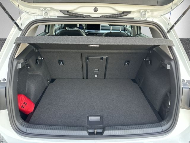 Golf VIII 2.0 TDI DSG GOAL AHK+RFK+HEAD-UP+NAVI+