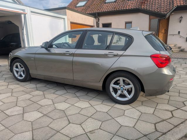 BMW 120