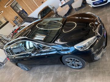 BMW 218 d Gran Tourer Sport Line *Kamera*Klima*Navi*