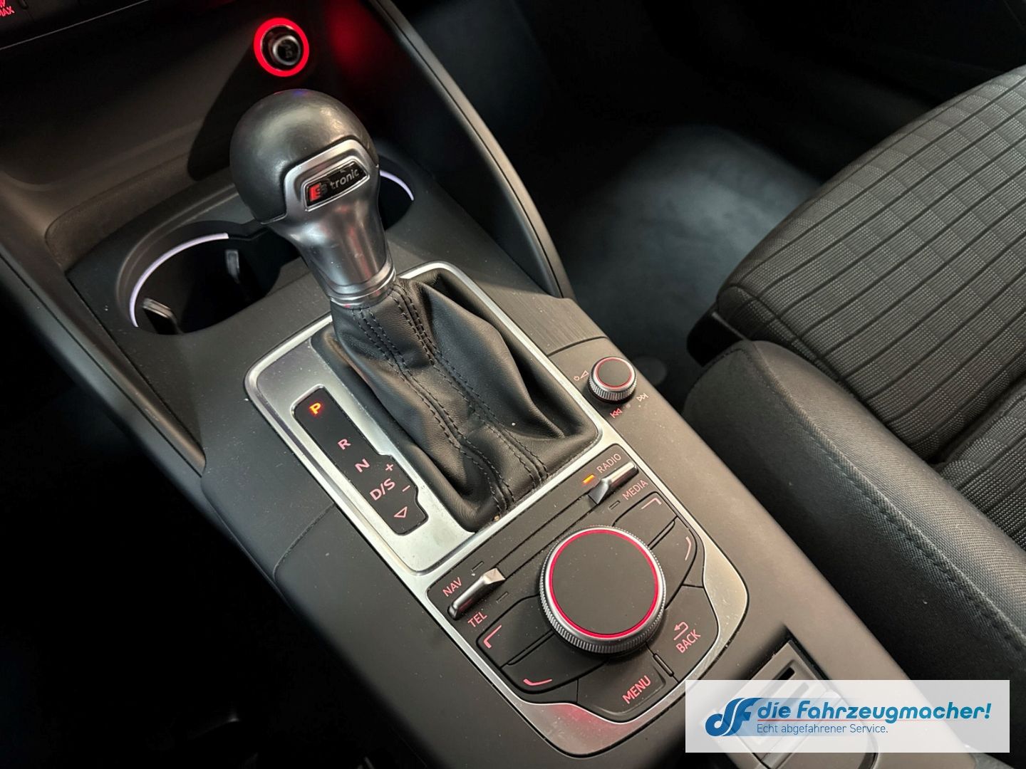 Fahrzeugabbildung Audi A3 Sportback Ambition S line Bi-Xenon 2-Zonen-Kl