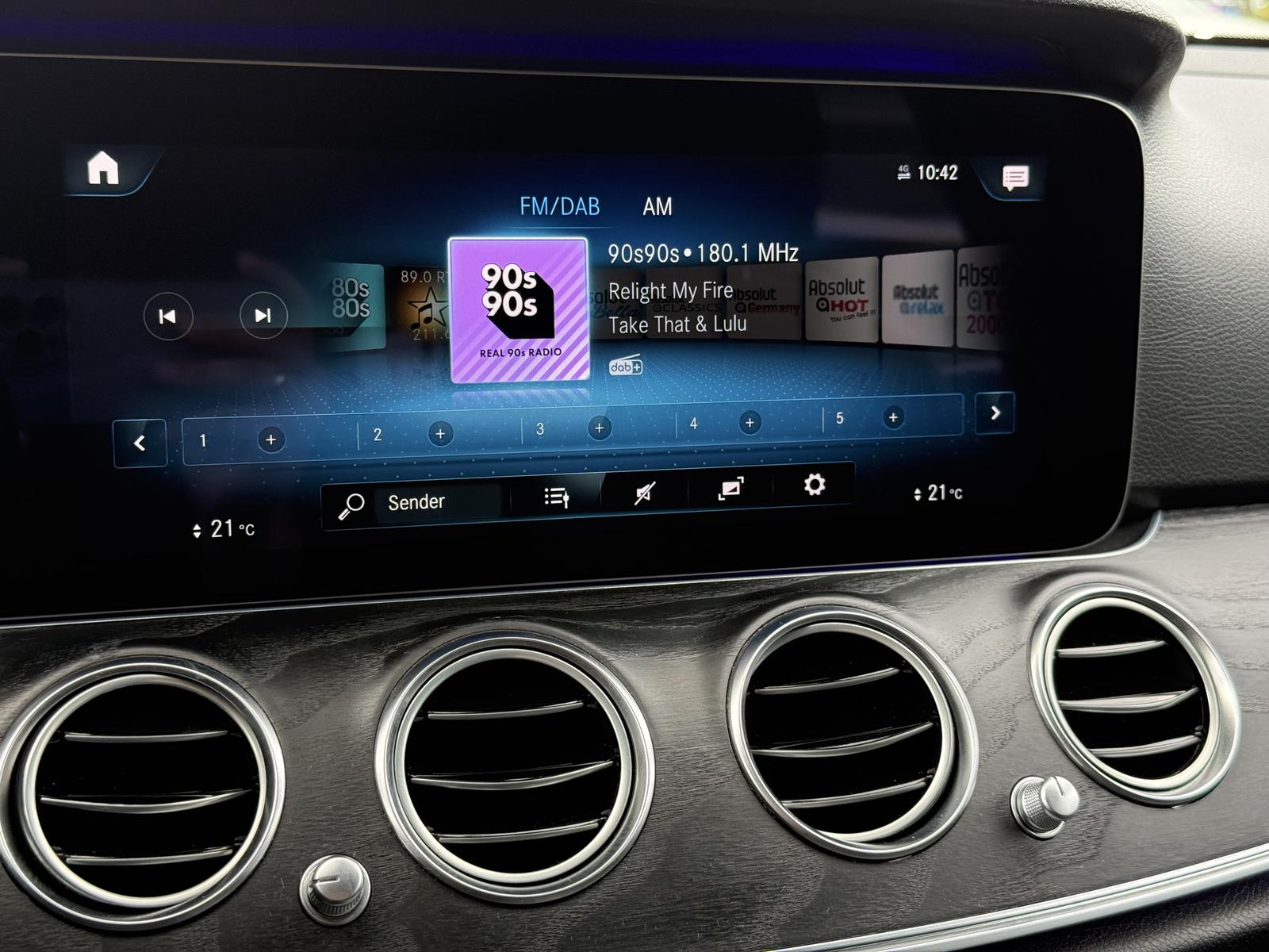 Mercedes-Benz E 200 d,T-M Avantgarde,T-Leder,R-Kam,Ambiente