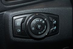 Fahrzeugabbildung Ford EcoSport Titanium LED NAVI CAM PDC B&O WinterPak