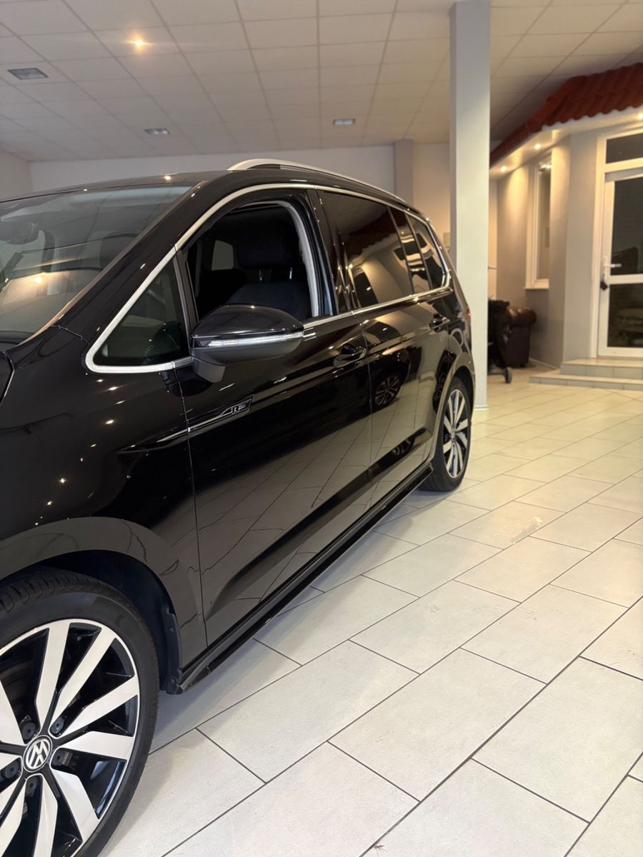 Volkswagen Touran Highline BMT Start-Stop foto 4