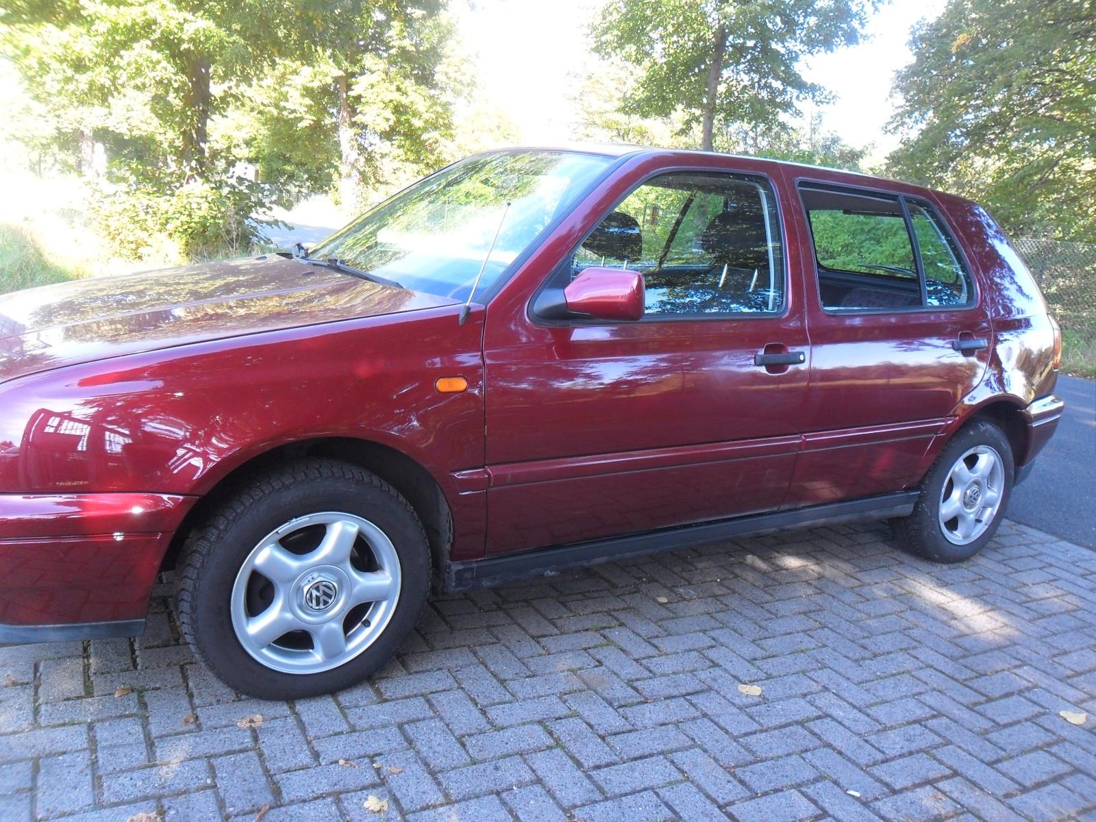 Volkswagen Golf 1.8 GL Automatik /Tüv/Au Neu / Metallic