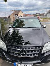 Mercedes-Benz Mercedes ML 300 4Matic - aus 2010: Mercedes Ml