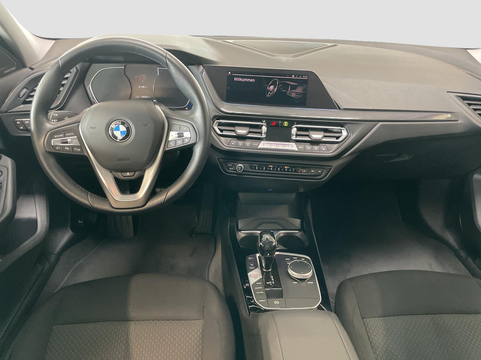 BMW 1 Series d xDrive Navi Harman/K PDC Driv.Assist LED, миниатюра 9