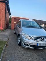 Mercedes-Benz B180 (B-Klasse)  TÜV neu bi... - gebrauchte Mercedes-Benz B 180 aus dem Jahr 2005