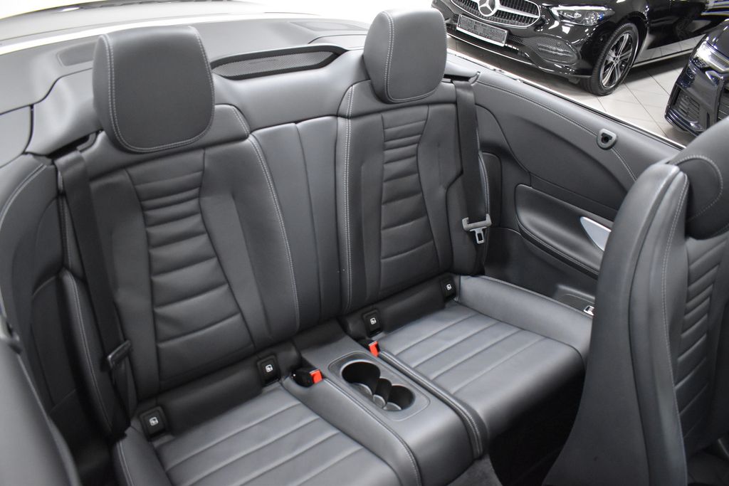 Mercedes-Benz E 350 d Cabrio AMG DISTR CARBON HUD NETTO 38.600