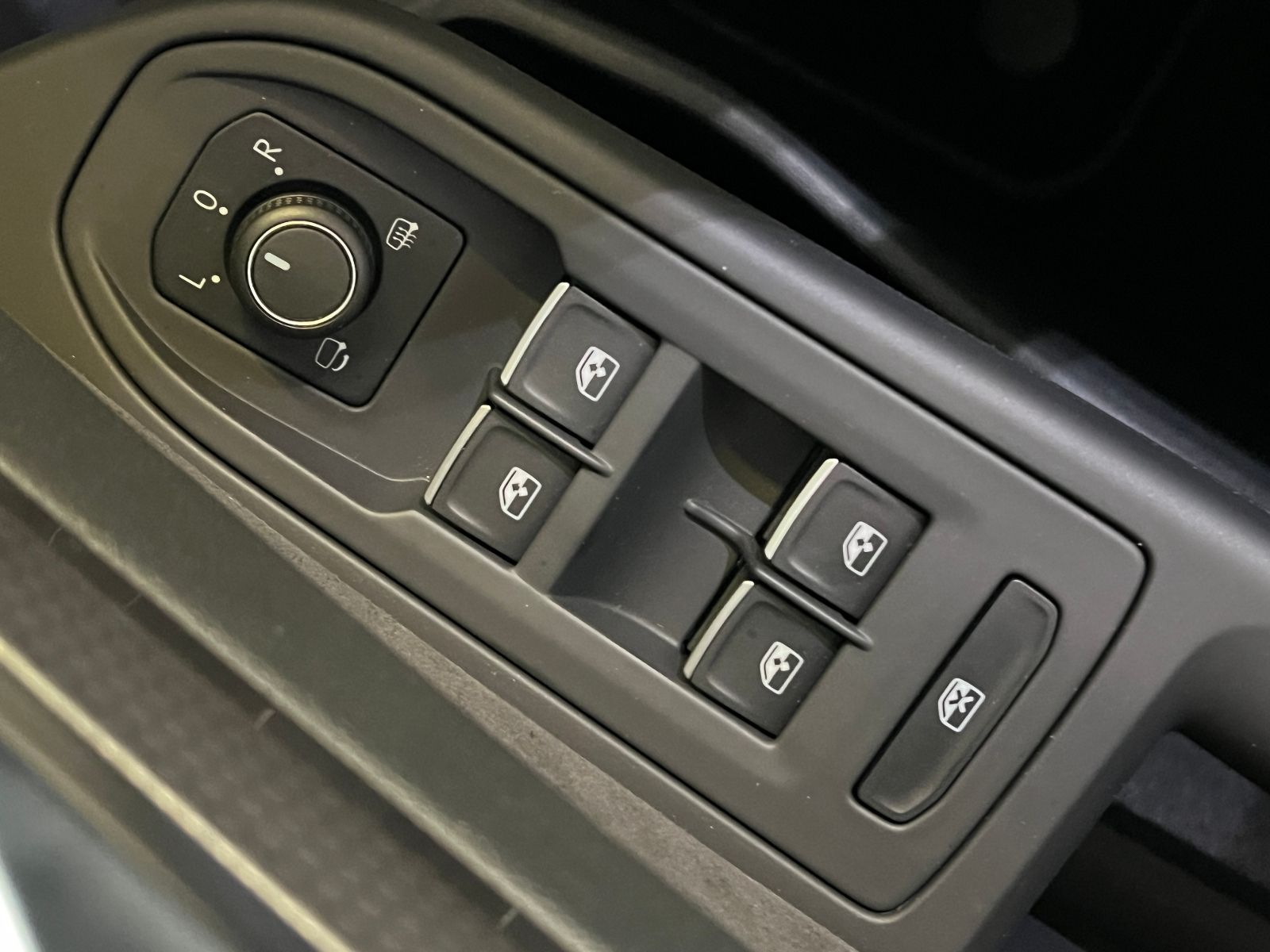 Fahrzeugabbildung Volkswagen Golf VIII GTD 2.0 TDI DSG *Black Style, AHK, LED