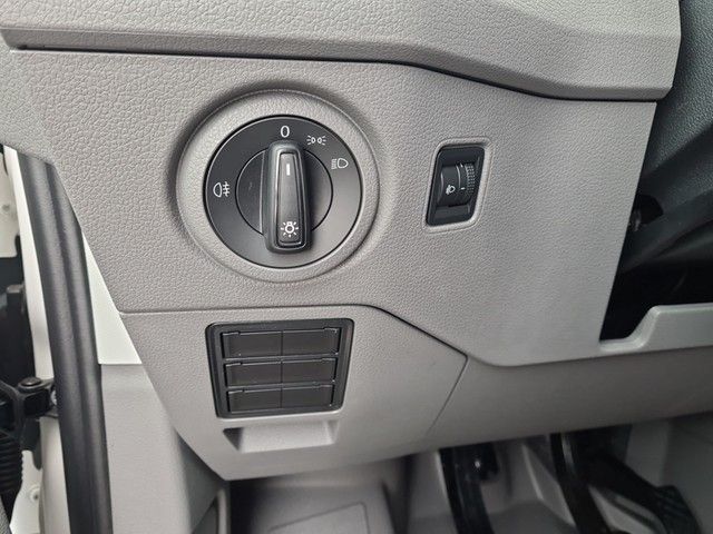Fahrzeugabbildung Volkswagen Crafter Kasten 35 LR HD FWD Klima DAB GRA RFK