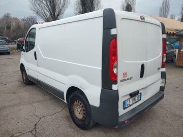 Renault Trafic - 2