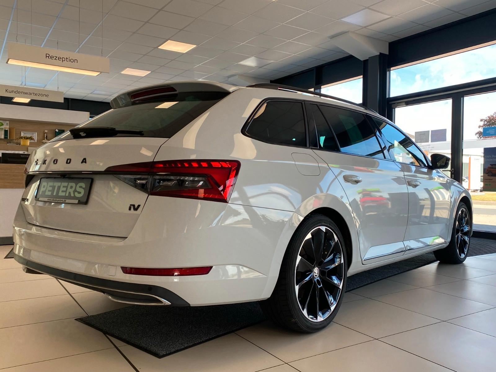 Skoda Superb TSI iV DSG SPORTLINE COMBI AHK 360°