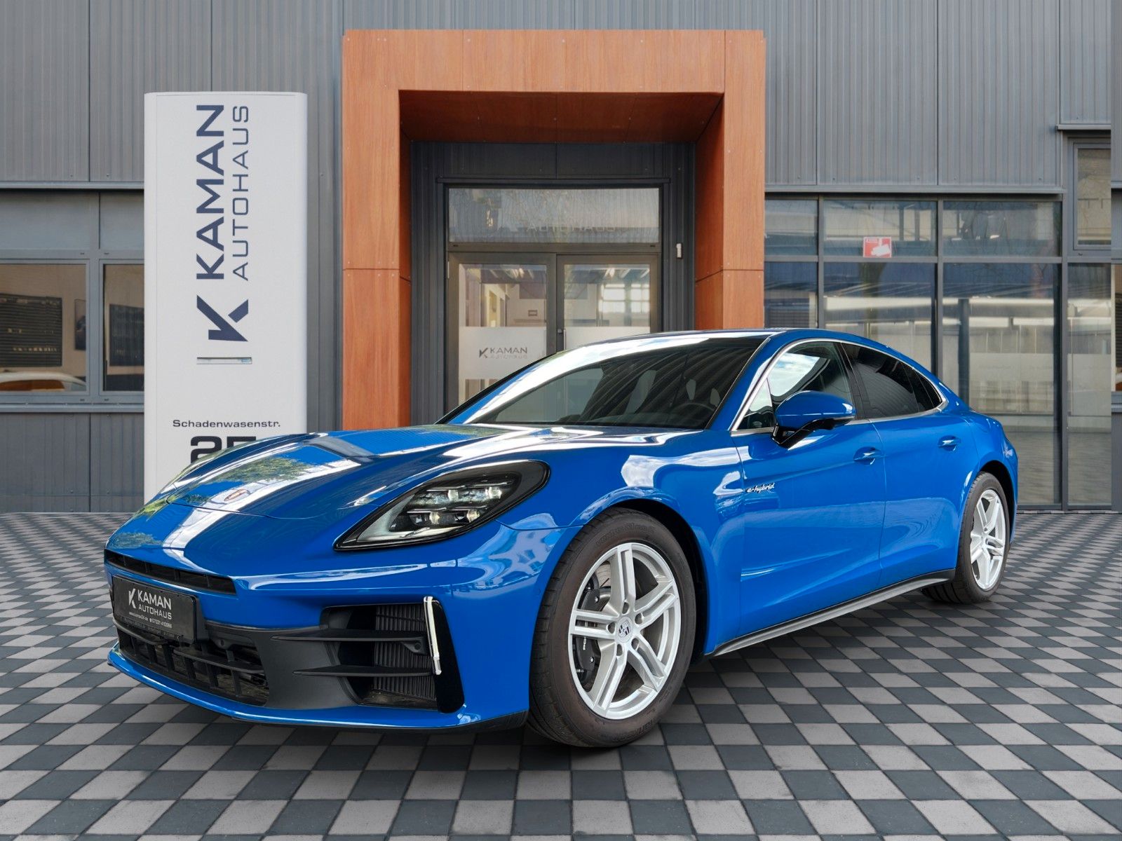 PORSCHE Panamera 4 E-Hyb Active Body Contr. · NP154.400€