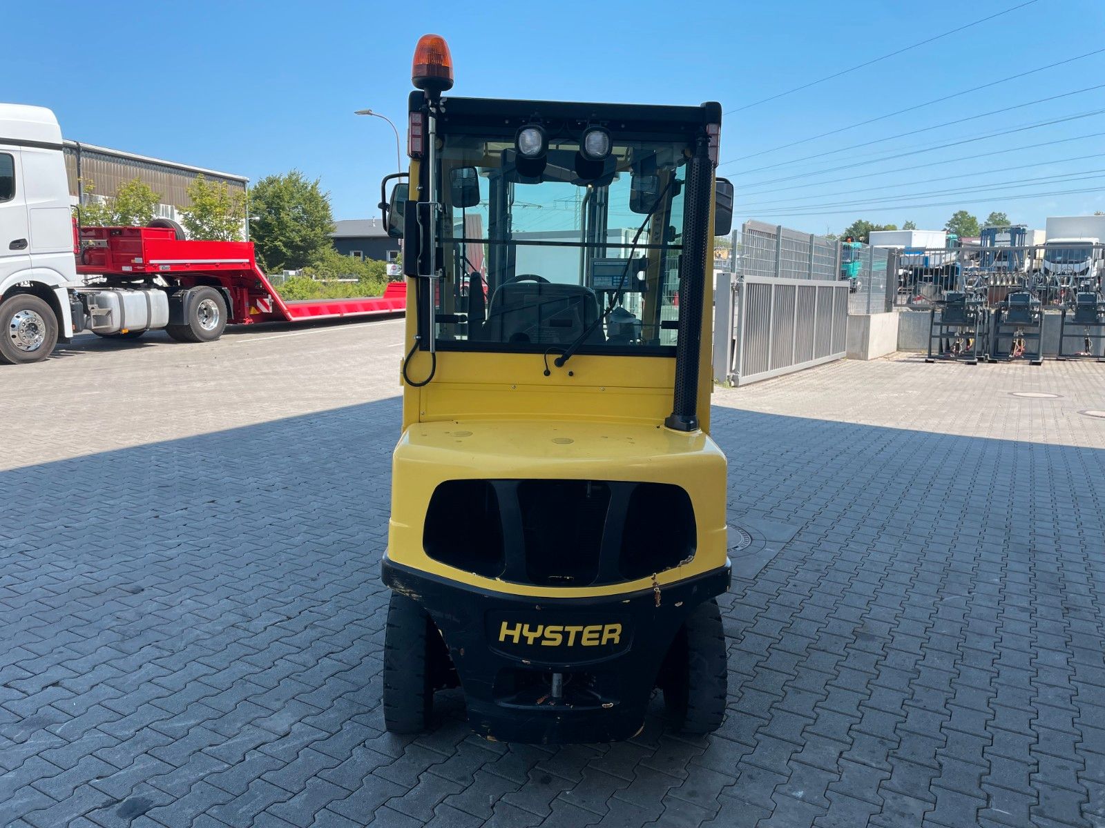 Fahrzeugabbildung Hyster H2.5FT / Duplex 3,3m / nur 948h / Waage