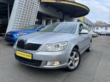 Skoda Octavia 1.6 TDI Combi Family * NAVI *AHK* - Skoda Octavia Family
