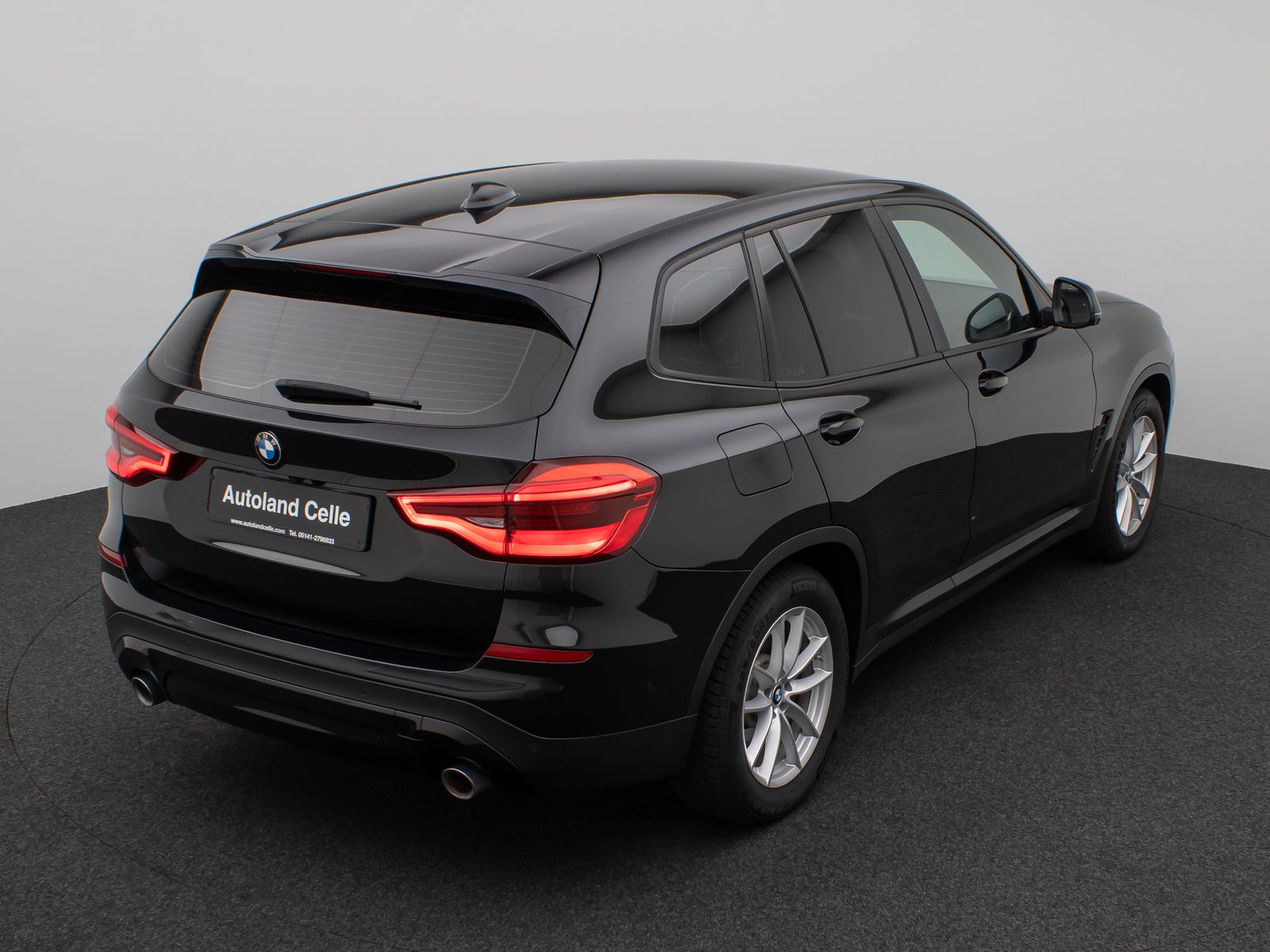 Fahrzeugabbildung BMW X3 xD30e 360° HUD DAB HiFi Leder Sport 18Zoll