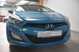 Hyundai i30 Style 1.6 CRDi Navi Klimaauto Kamera Tempo - Hyundai i30: Crdi Style