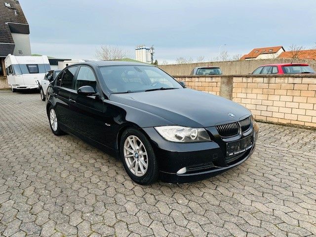 BMW 318d Lim/PDC*Sitzheizung*Standheizung*Tempomat