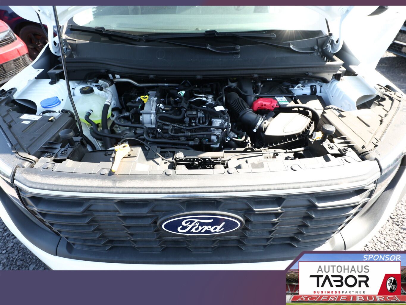Ford Tourneo Courier - Bild 12
