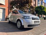 Audi A2  5-Sitzer  1.4 Benzin tüv neu - Audi A2 in Düsseldorf