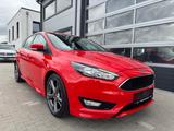 Ford Focus ST-Line Navi/PDC/SZH/Bluetooth - Ford Focus Gebrauchtwagen in Braunschweig