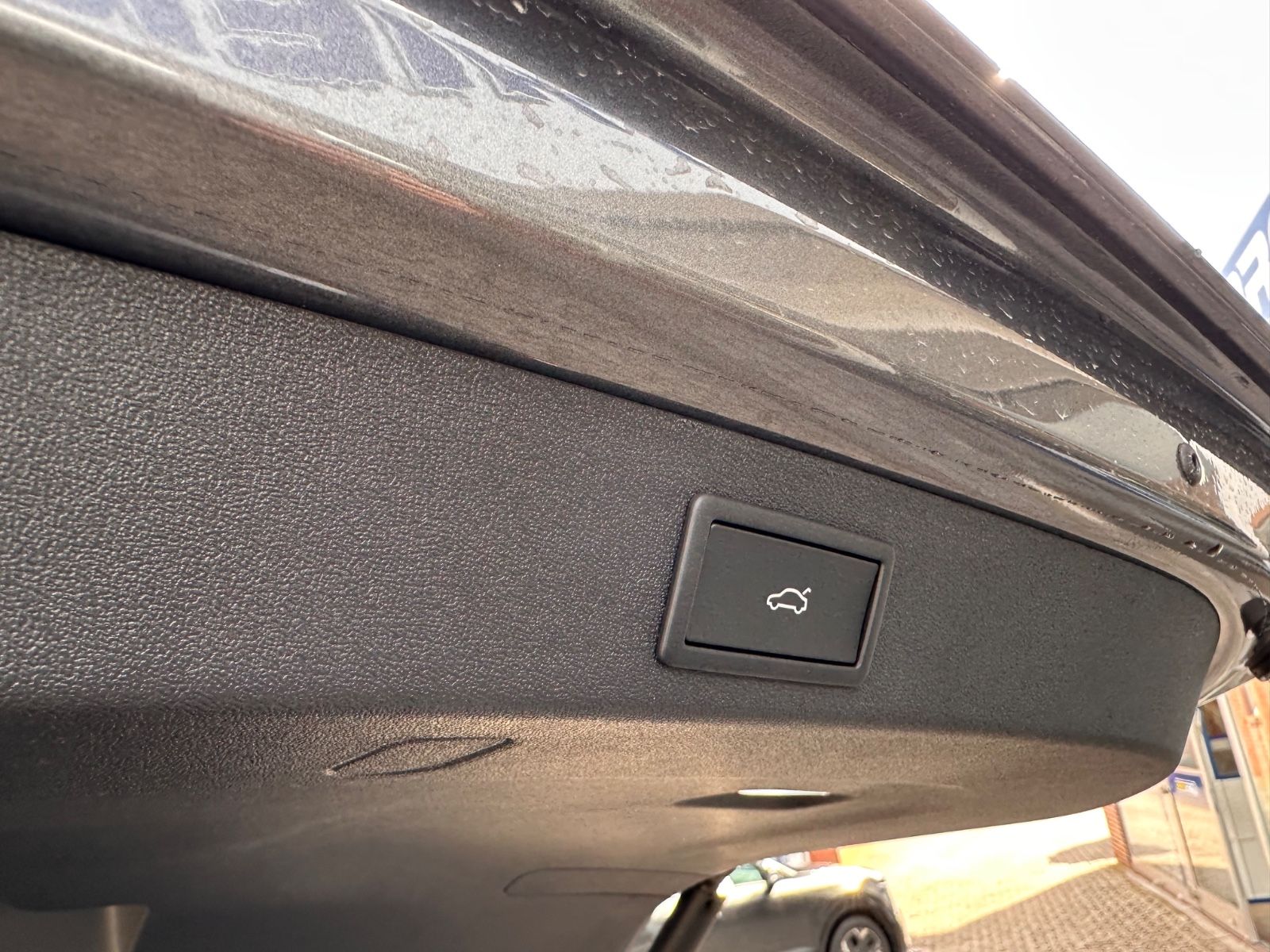 Fahrzeugabbildung SKODA Kodiaq 2.0 TDI 4x4 Sportline Matrix/AHK/Pano/7