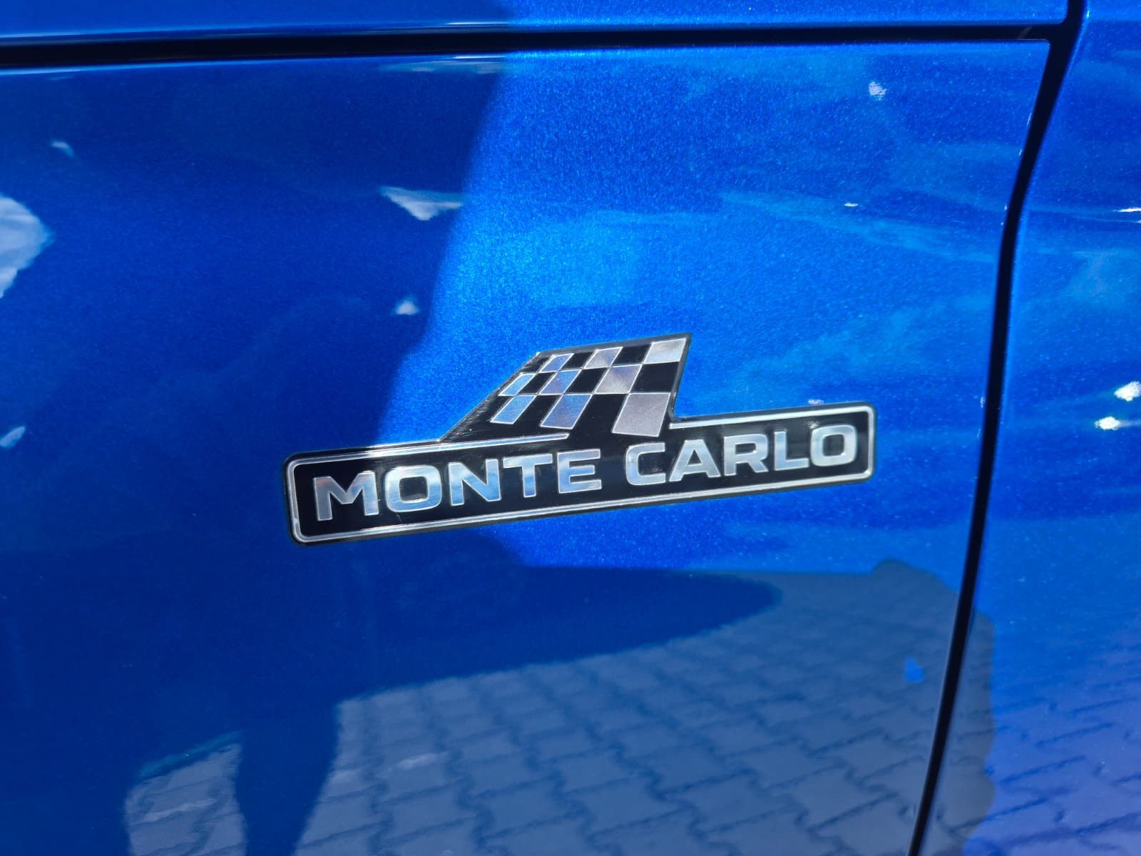 Fahrzeugabbildung SKODA Kamiq 1.5 TSI DSG Monte Carlo PANO*MATRIX*5J.GAR