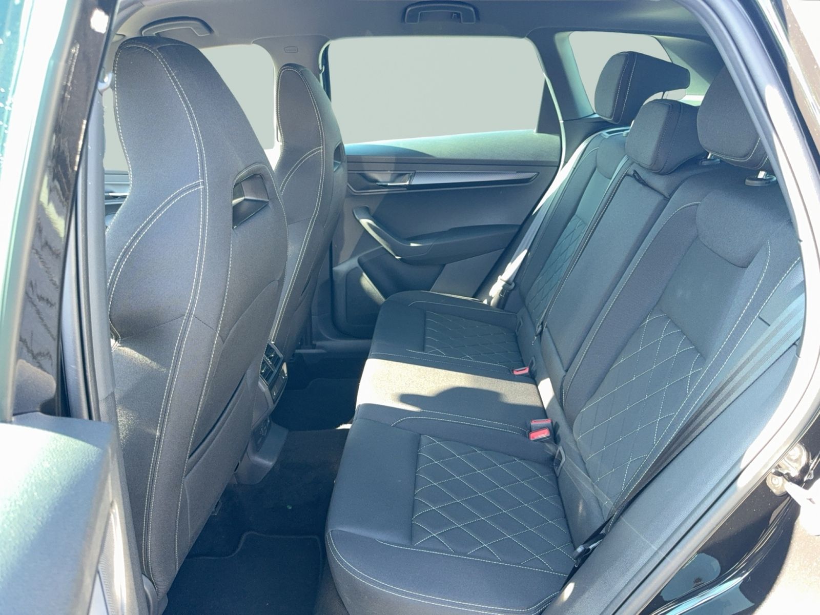 Karoq 1.5 TSI Sportline, AHK, Lane Assist, Amund