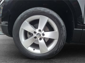 Skoda Karoq Ambition 1.0 TSI °LED°Navi°SHZ°PDC°Keyless