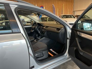 Skoda Octavia Combi Ambition *1.Hand*Klima*TÜV*