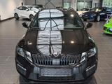 Skoda Octavia Combi 2.0 TSI DSG RS AHK PDC Klimaaut. - Skoda Octavia aus 2020