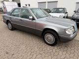 Mercedes-Benz 200D*W124*Rostfrei*H-Zulassung* - Mercedes-Benz mit Diesel-Antrieb: W124