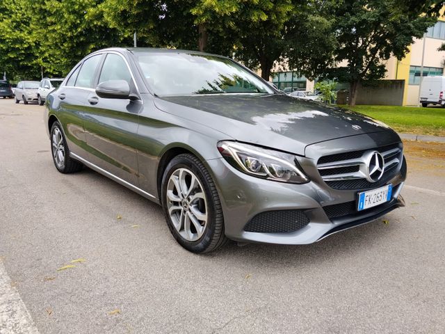 MERCEDES-BENZ C 220 d