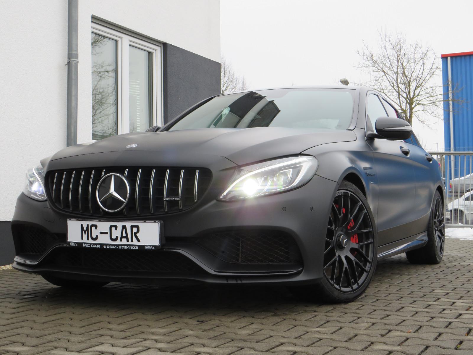 Mercedes-Benz C 63 AMG Performance
