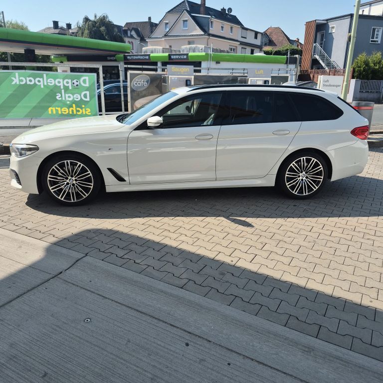Image of BMW 530