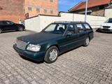 Mercedes-Benz E 200 T aus 1.HAND, Automatik