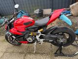 Ducati Streetfighter V2  - DUCATI ST2