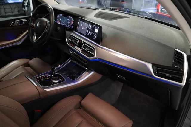 Fahrzeugabbildung BMW X5 xDrive 30 d NAVI W-LAN ACC LED LASER 360° HUD