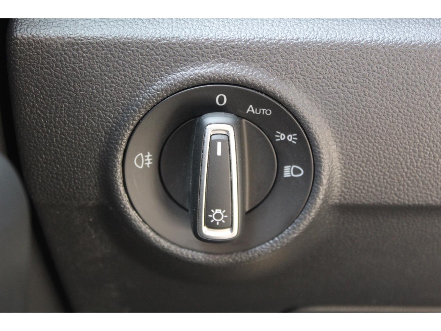 Volkswagen T-Roc 1.0 TSI Goal NAVI LED FULL LINK ACC GRA DA, миниатюра 11