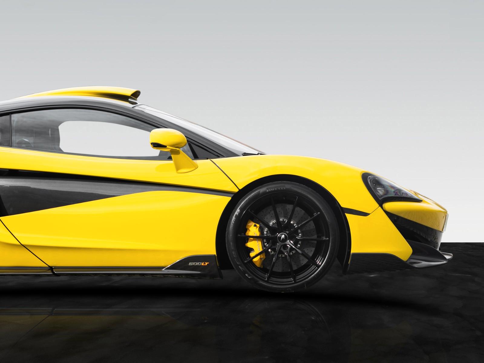 McLaren 600LT Coupé I Sicilian Yellow | MSO Roof Scoop