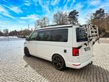 Volkswagen VW T6.1 California Beach 7 Sitze Standhz ACC - VW T6 California Gebrauchtwagen in Berlin