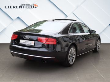 Audi A8 - 7