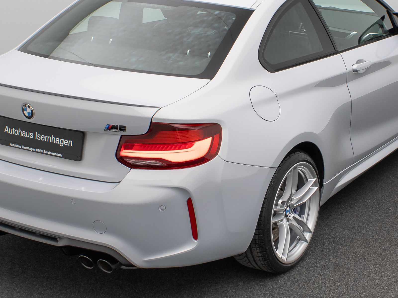 Fahrzeugabbildung BMW M2 Competition M Driver´s Kamera NaviPro 19Zoll