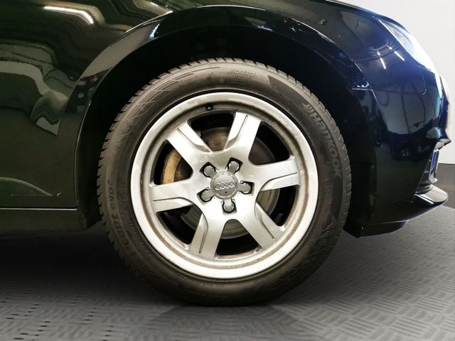 Audi A4 Navi PDC SHZ ACC !Motorschaden!