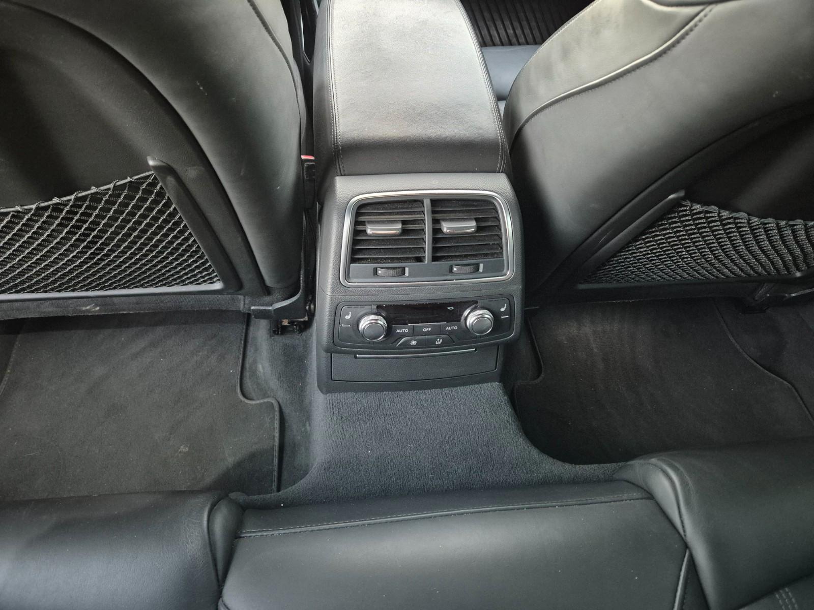 Audi A6 3.0 TDI clean d. quat S tr. Avant sport s...