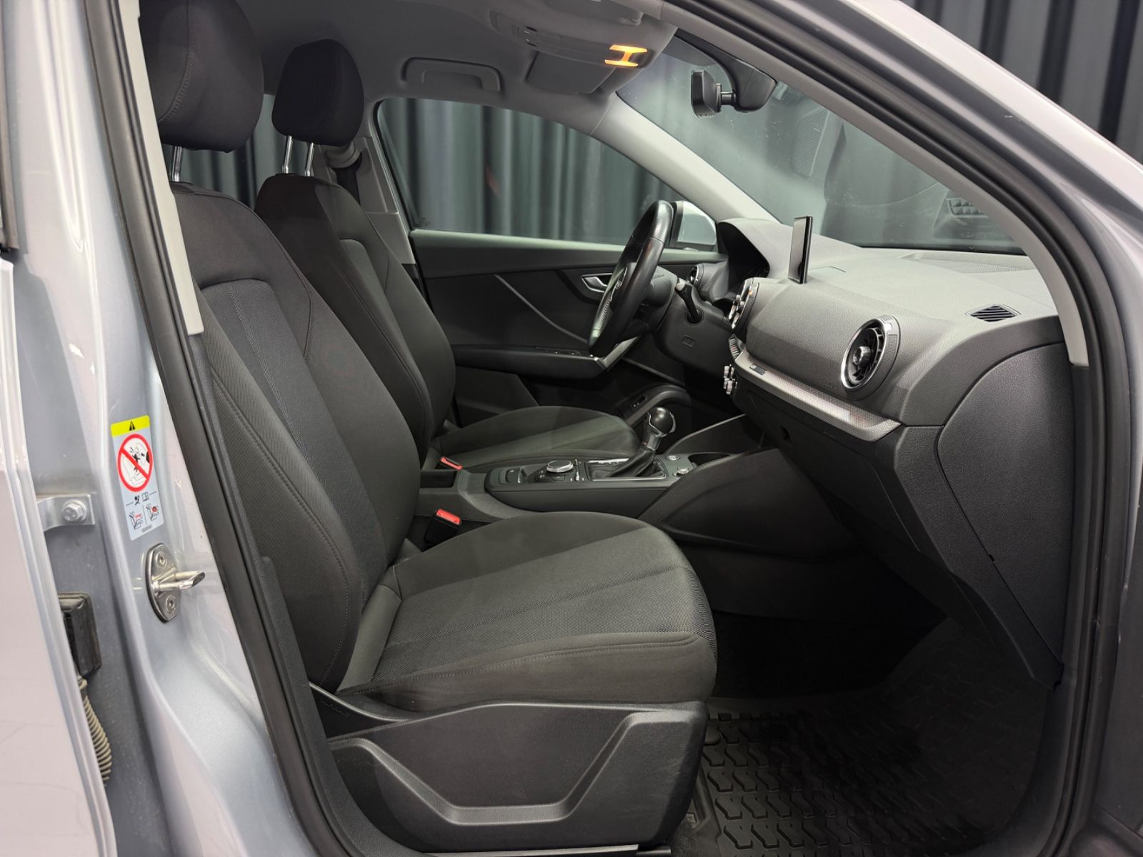 Fahrzeugabbildung Audi Q2 basis ultra|S-TRONIC|NAVI|PDC|LED LICHT|
