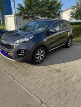 Kia Sportage 2.0 CRDi 185 AWD GT line Automatik ... - Kia Sportage: Standheizung
