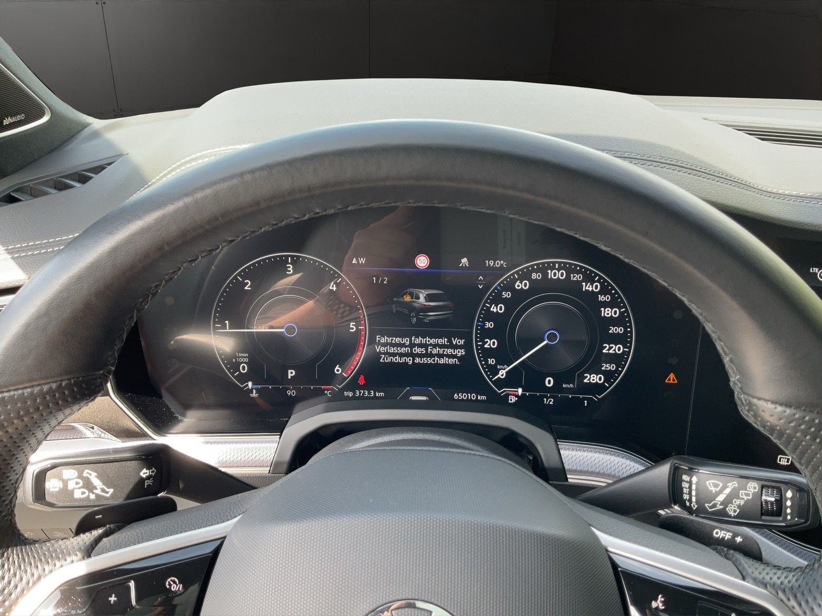 Volkswagen Touareg 3.0TDI V6 R-Line 4Motion AHK Pano Matrix foto 13